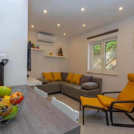 Apartments Tatjana Dominis Hvar Town Exterior foto