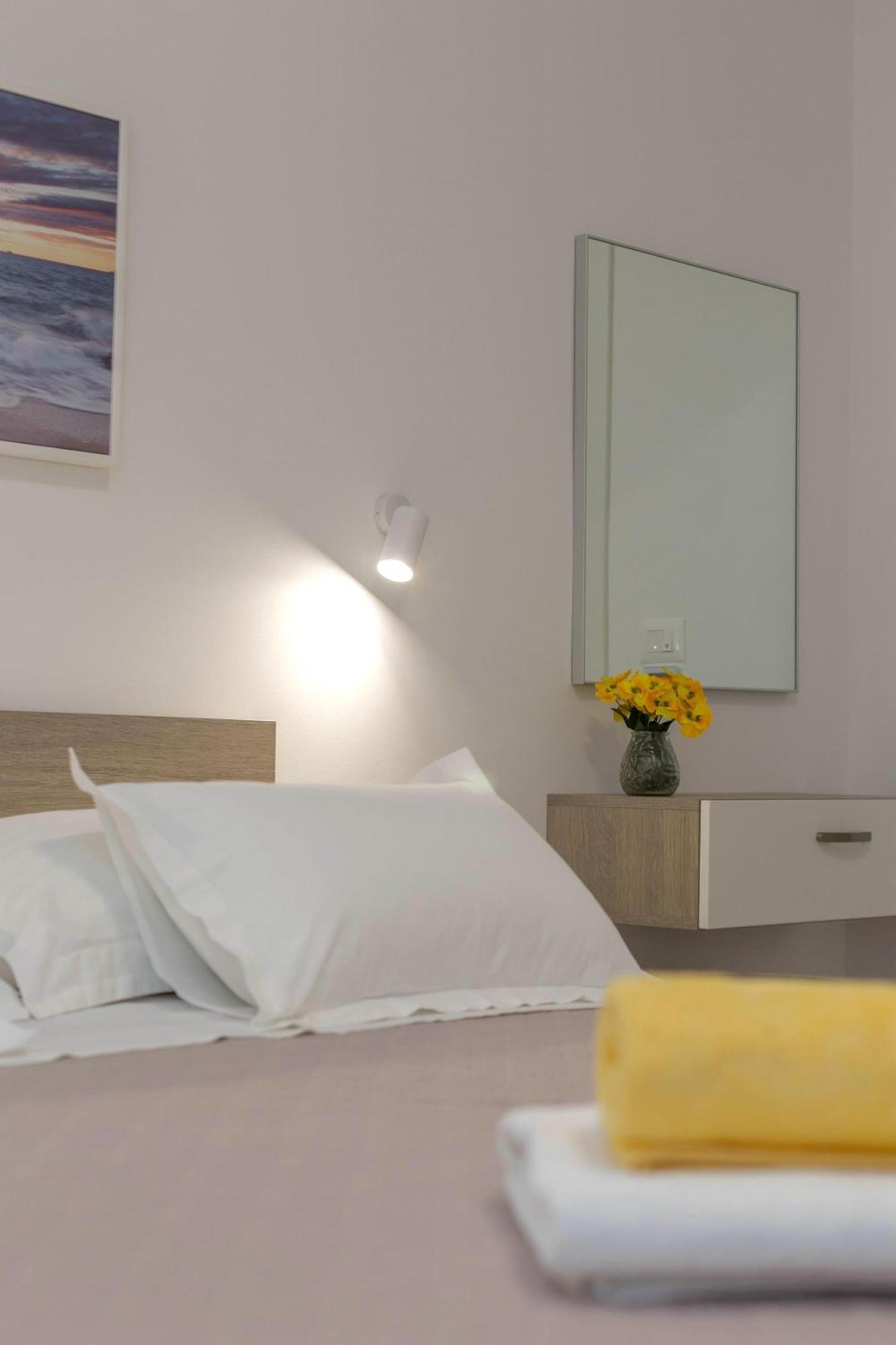 Apartments Tatjana Dominis Hvar Town Zimmer foto
