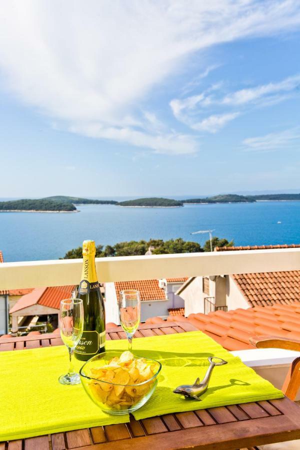 Apartments Tatjana Dominis Hvar Town Exterior foto