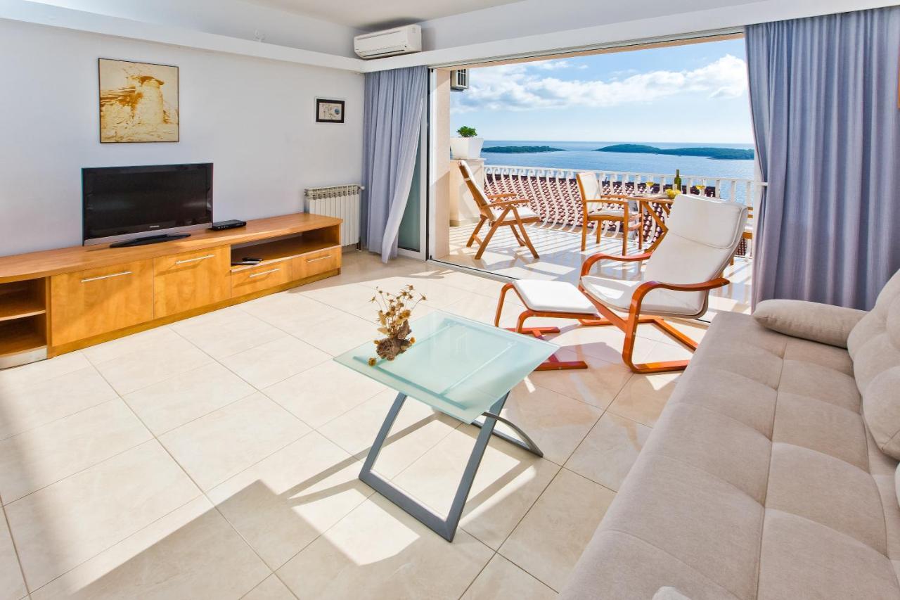 Apartments Tatjana Dominis Hvar Town Exterior foto
